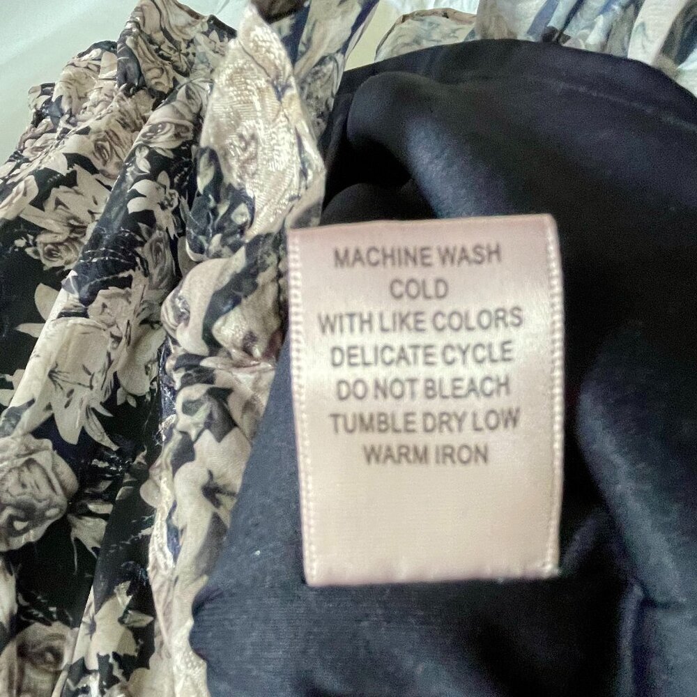 Dizzy Lizzy Black Tan Floral Tiered Ruffle Mini Dress Size S NWOT - Picture 13 of 14